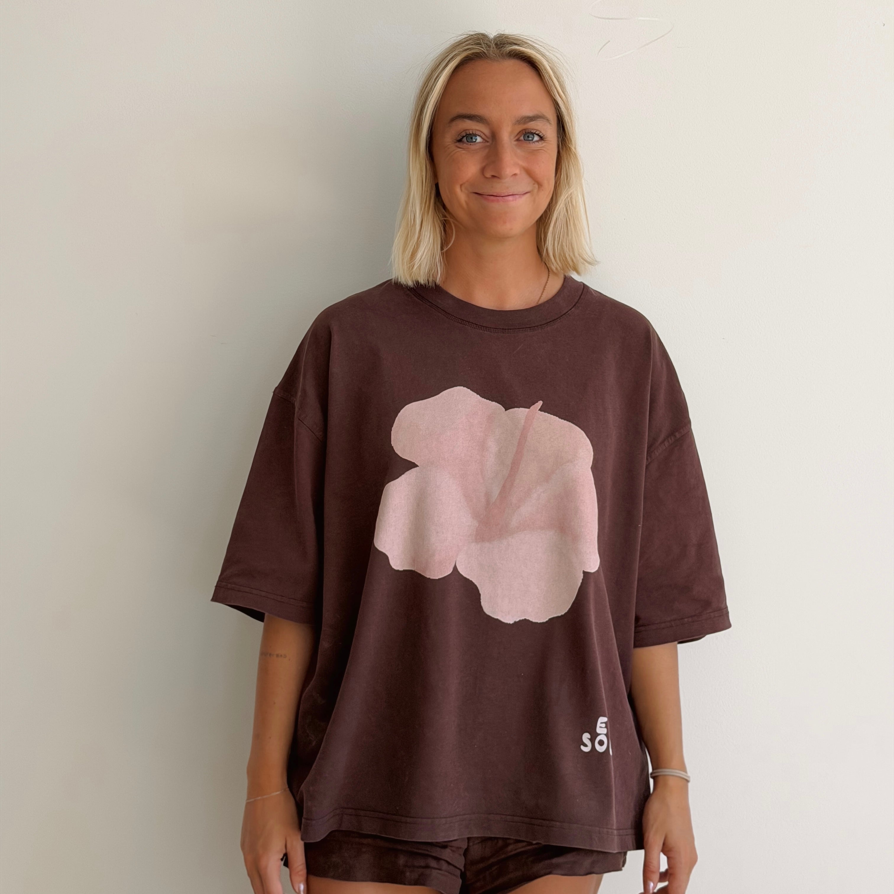 Hibiscus Tee